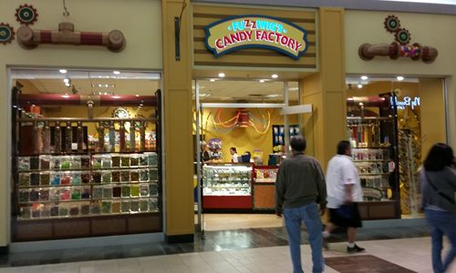 Fuzziwig's Candy Factory Opens in Tucson, Arizona