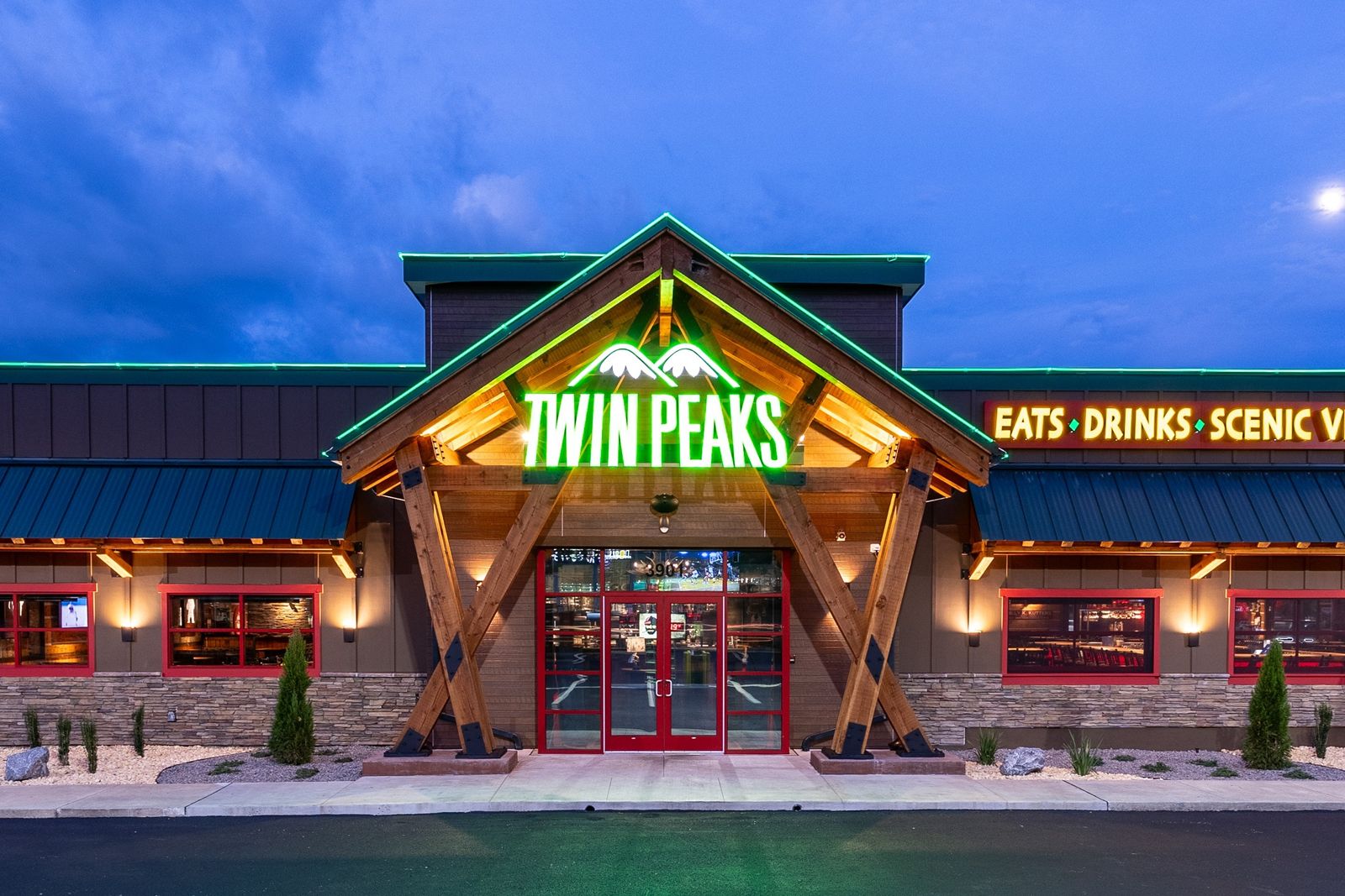 Twin Peaks Signs South Texas Area Development Agreement with InnJoy Hospitality Twin Peaks Signs South Texas Area Development Agreement with InnJoy Hospitality